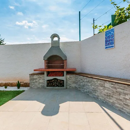 Holiday home Besondere Privatvilla Mit Eigenem Pool Und Spielplatz Pula